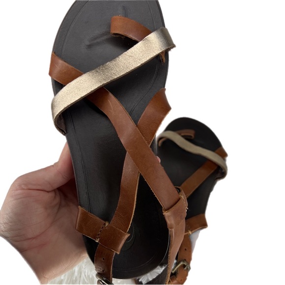 OluKai Brown and Gold Sandals - Picture 8 of 14